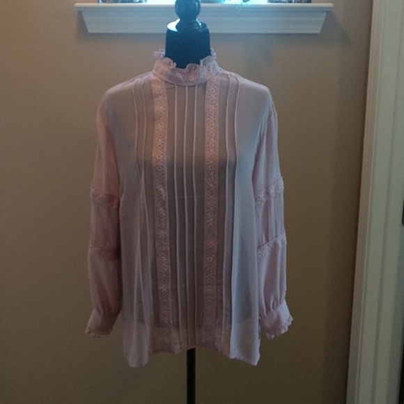 Blouse - Picture 1 of 3